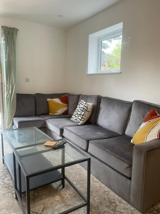 Exquisite Long-term Living In Cardiff's Heart