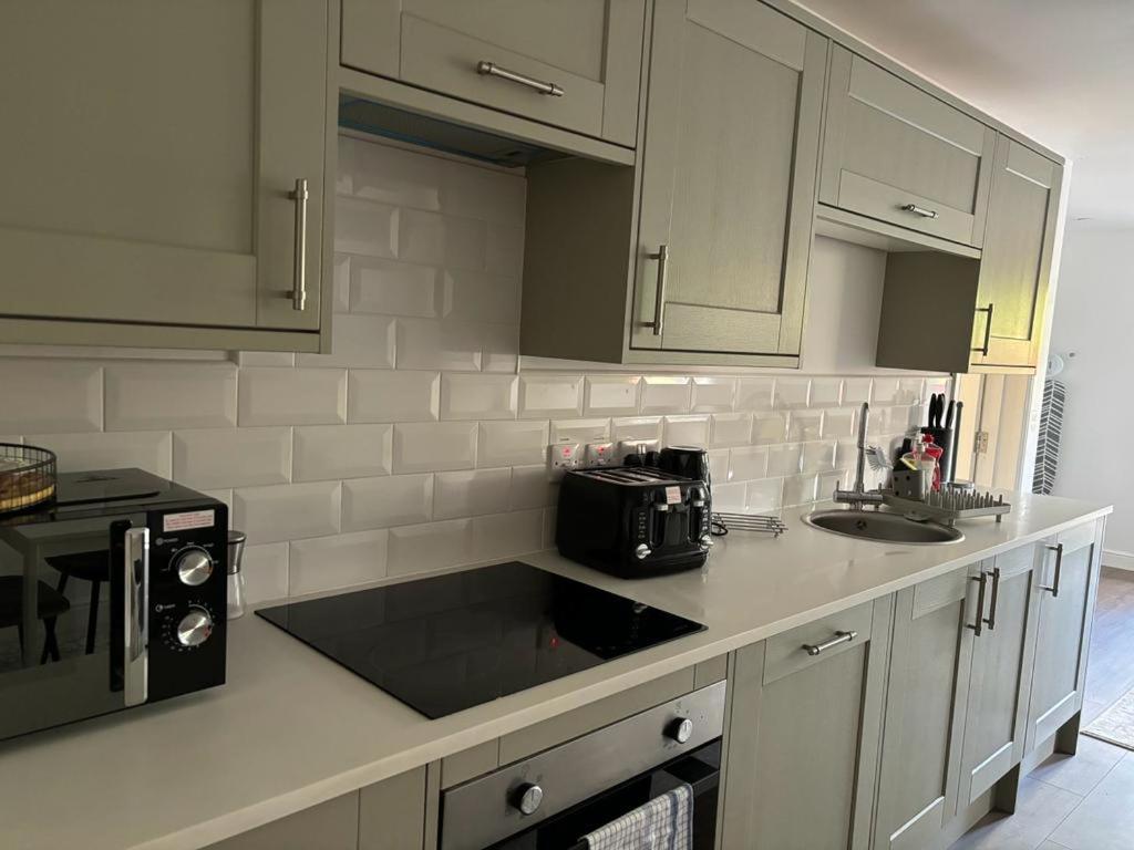 Apartment Exquisite Long-term Living In Cardiff's Heart *